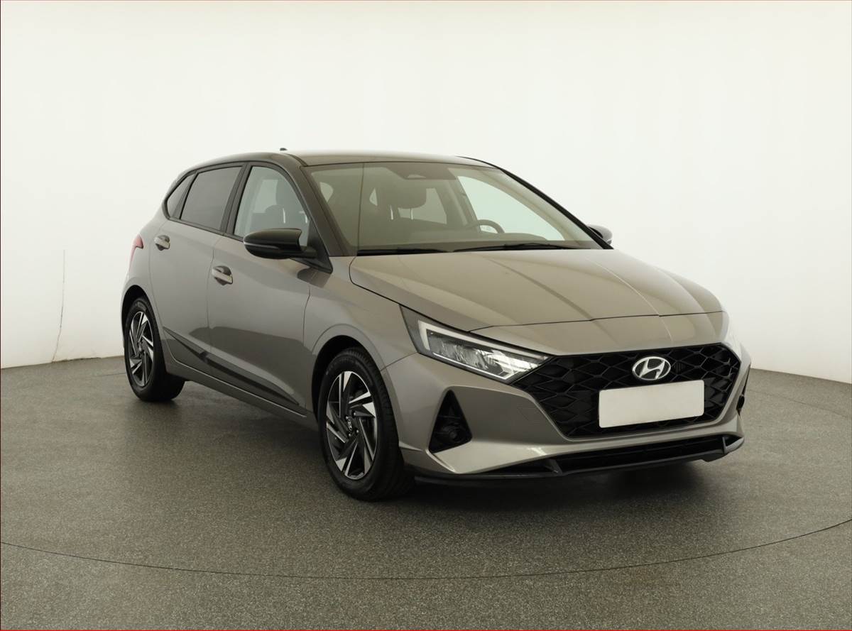 HYUNDAI i20 2023